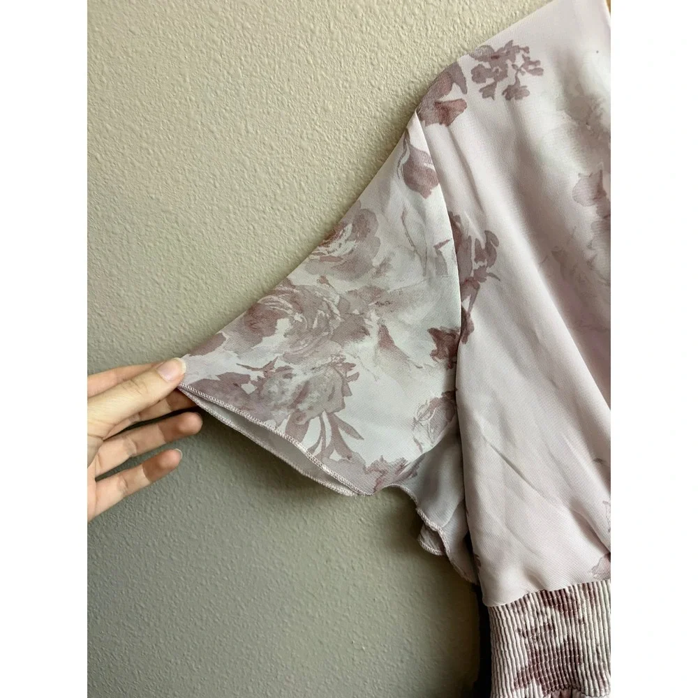 Baltic Born Alexandria Mauve Floral Maxi Dress‎ V-Neck Flutter Sleeve Smocked L